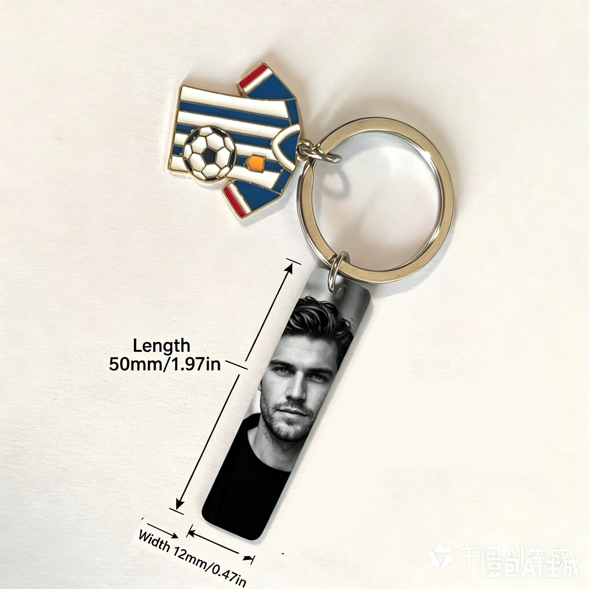 Custom photo personalized key chain【Send pictures and order number to Email】