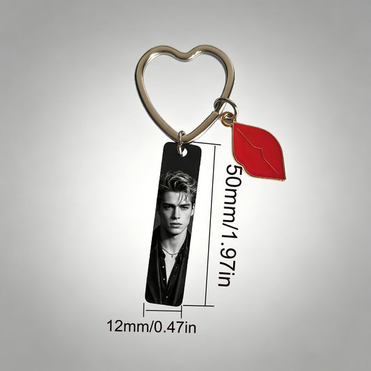 Custom photo personalized key chain【Send pictures and order number to Email】